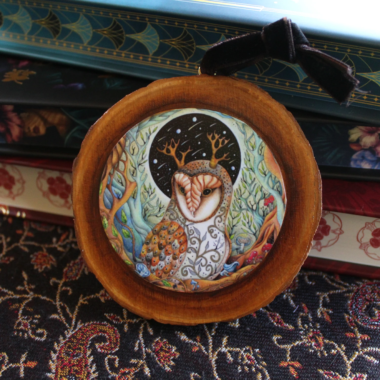 Art Print Wood Slice - Keeper of Knowledge - Image 2